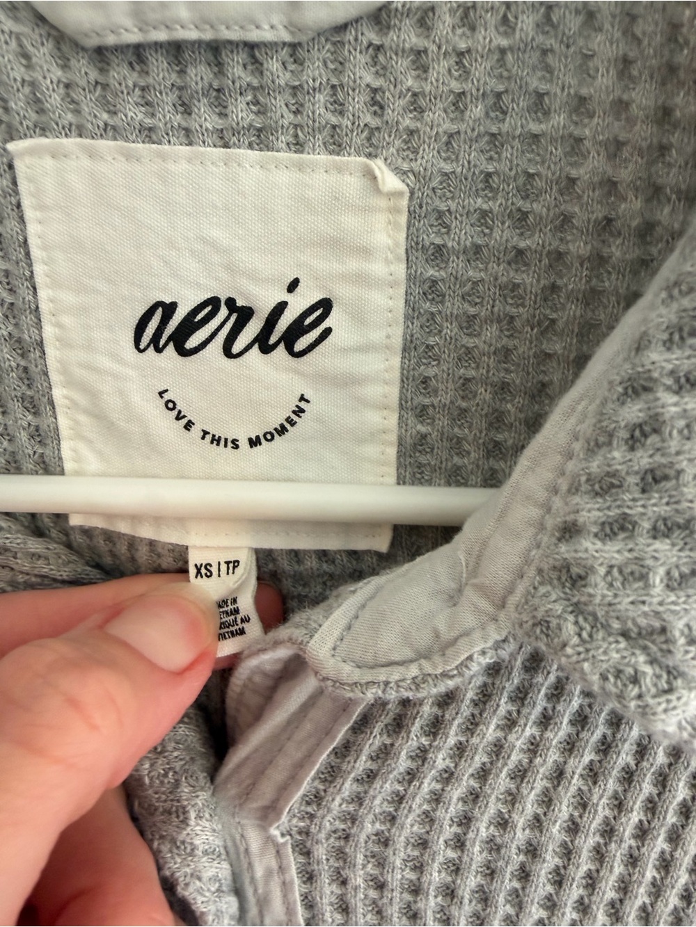 Aerie Gray Waffle Knit Button Front Shacket Overshirt XS - Picture 2 of 5